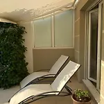 Les Eucalyptus Dans Domaine Privé à * Cannes