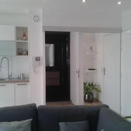Apartamento Les Eucalyptus Dans Domaine Privé à *