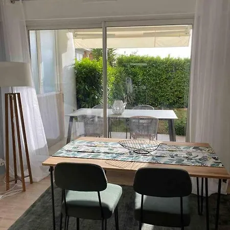 Apartamento Les Eucalyptus Dans Domaine Privé à Cannes