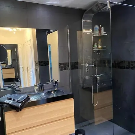 Apartamento Les Eucalyptus Dans Domaine Privé à