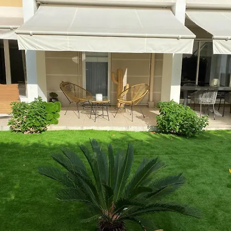 Apartamento Les Eucalyptus Dans Domaine Privé à